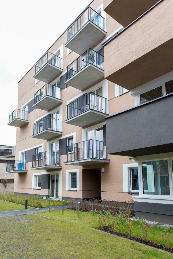 Global Z Bezplatnym Parkingiem Podziemnym Apartamento